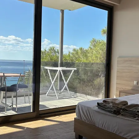 Coralli Aparthotel 3*